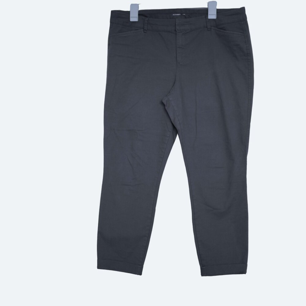 COPY - Old Navy grey Pixie Mid Rise pants size 14